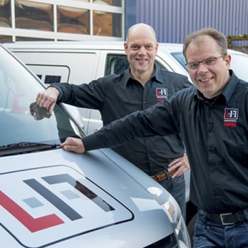 Accuservice Lijnema Roodeschool/Uithuizen, Peter en René Lijnema